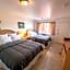 6267 Persepolis Inn