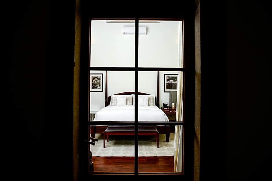 HOTEL CASA BLANCA 7