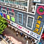 Guangwan Hotel (Guangzhou Zhongshan 8th Road Metro Station)