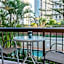 Trickett Gardens Holiday Inn