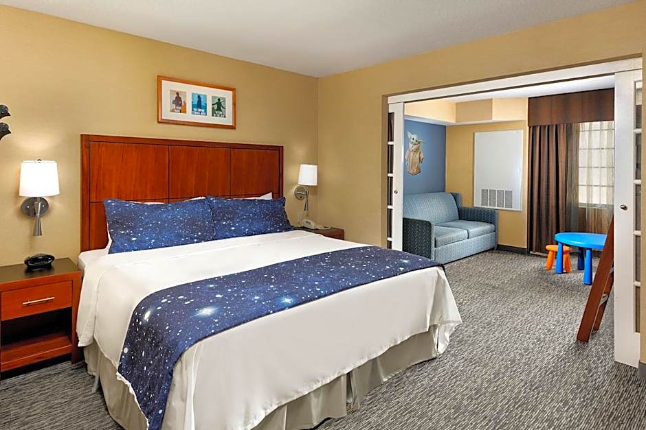 Anaheim Portofino Inn and Suites