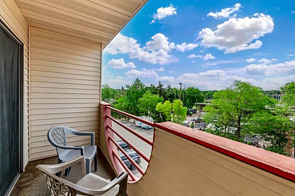 Atlantis Family Waterpark Hotel, an Ascend Collection Hotel