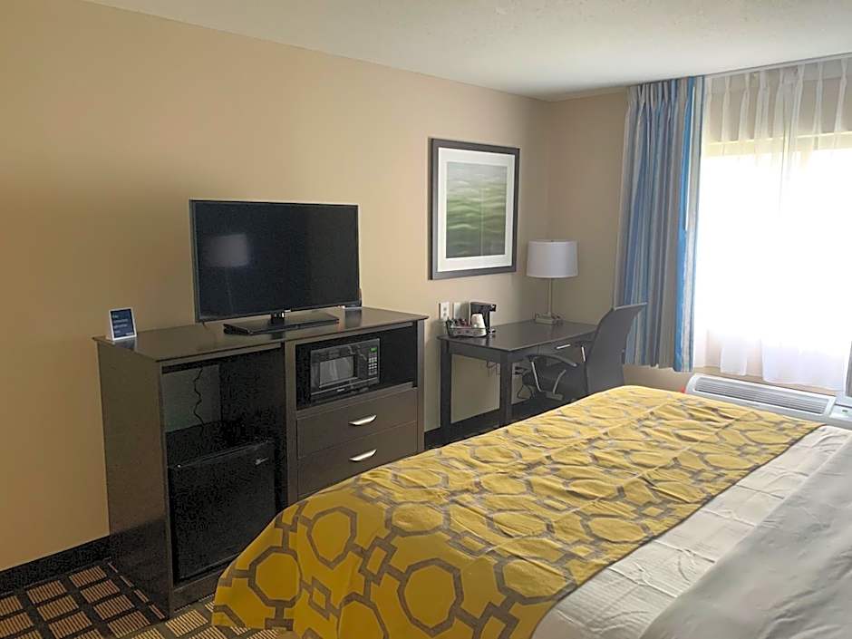 Baymont by Wyndham Latham Albany Airport