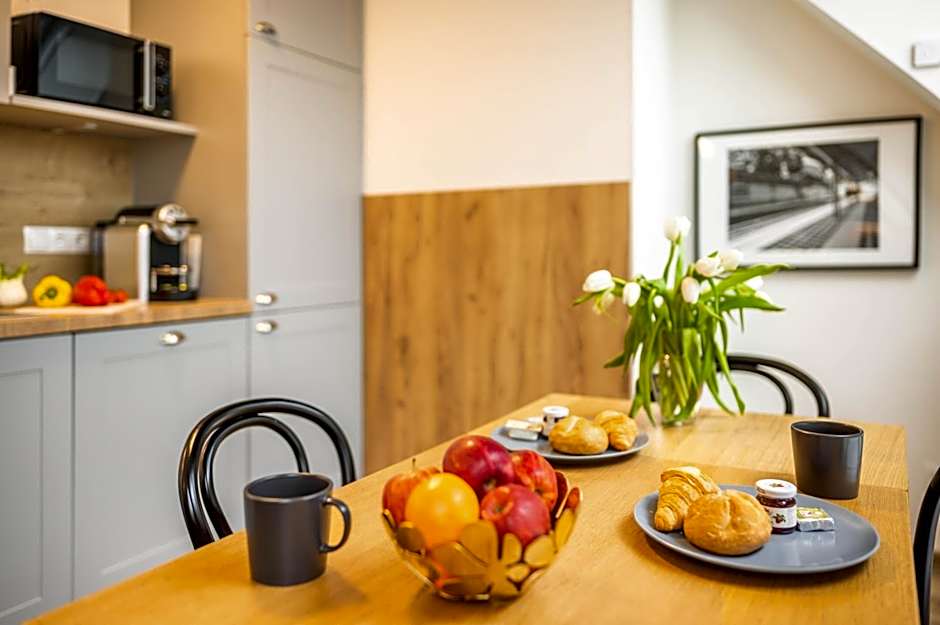 Jimmy's Apartments Lory