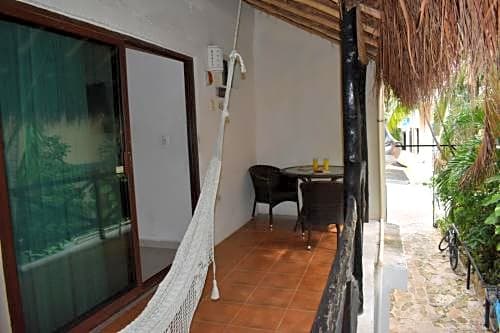 Hotel Kinkaa Playa del Carmen