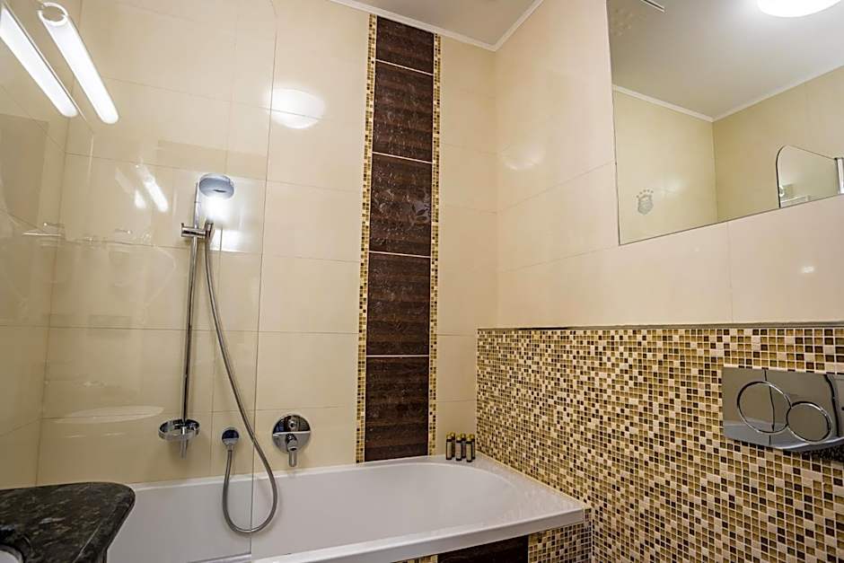 WELLNESS HOTEL LÖWE