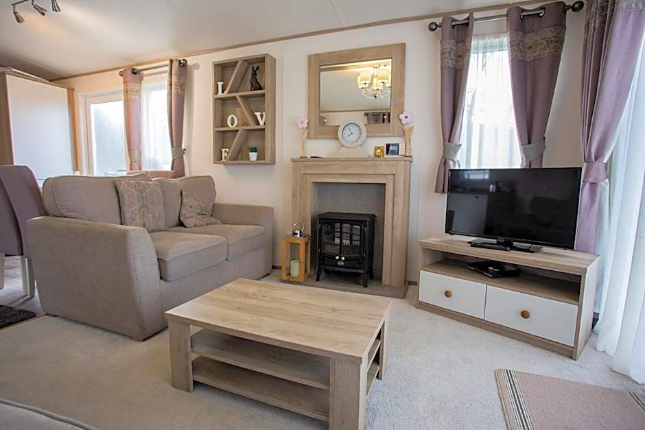 Sandy Balls Holiday Village