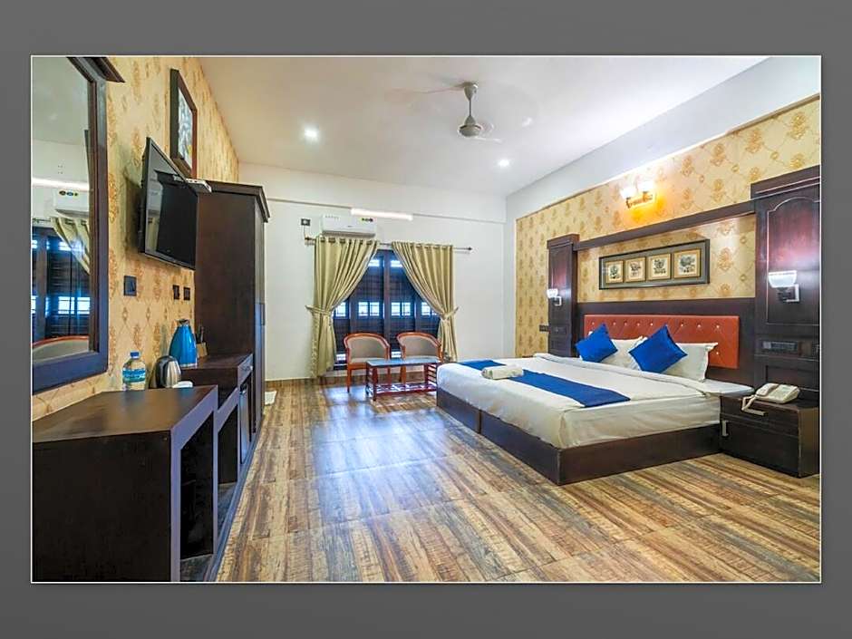 Periyar Mountain Palace by Thavika, Thekkady