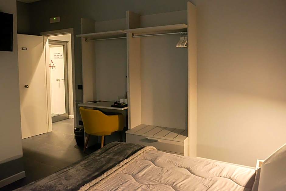 Alma Hotel