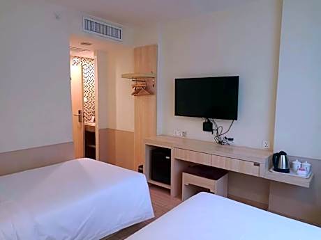 Boutique Twin Room without Window