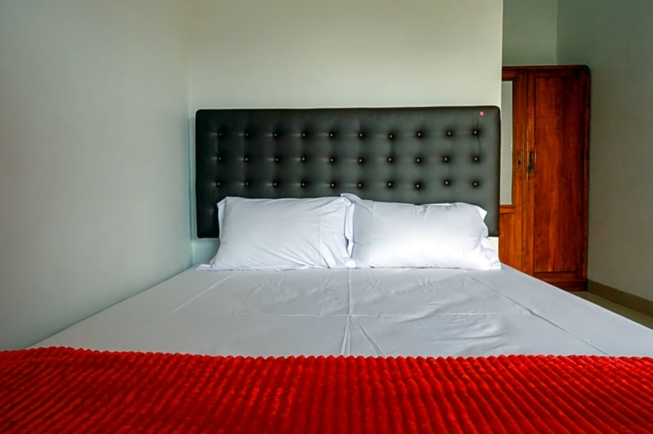 RedDoorz Syariah near UMS Solo - RSO Soeharso