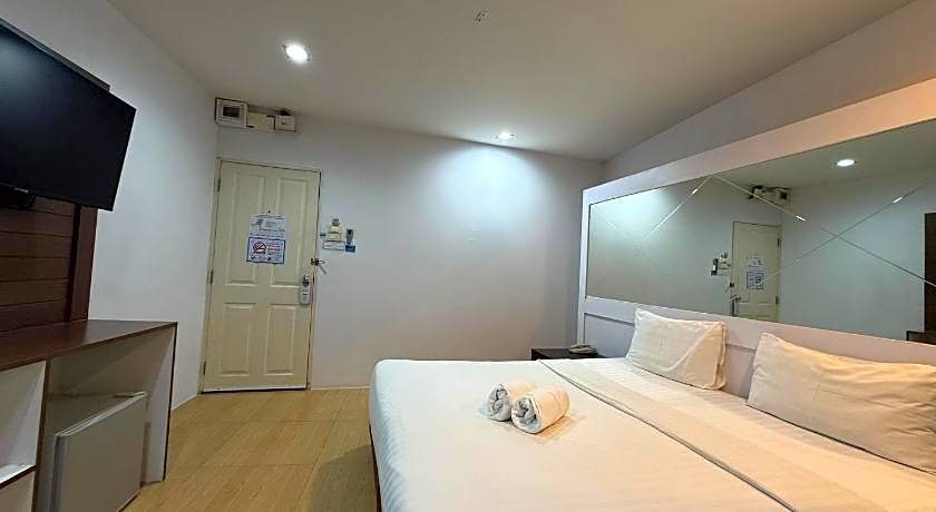 Bed By Cruise@samakkhi-Tivanont