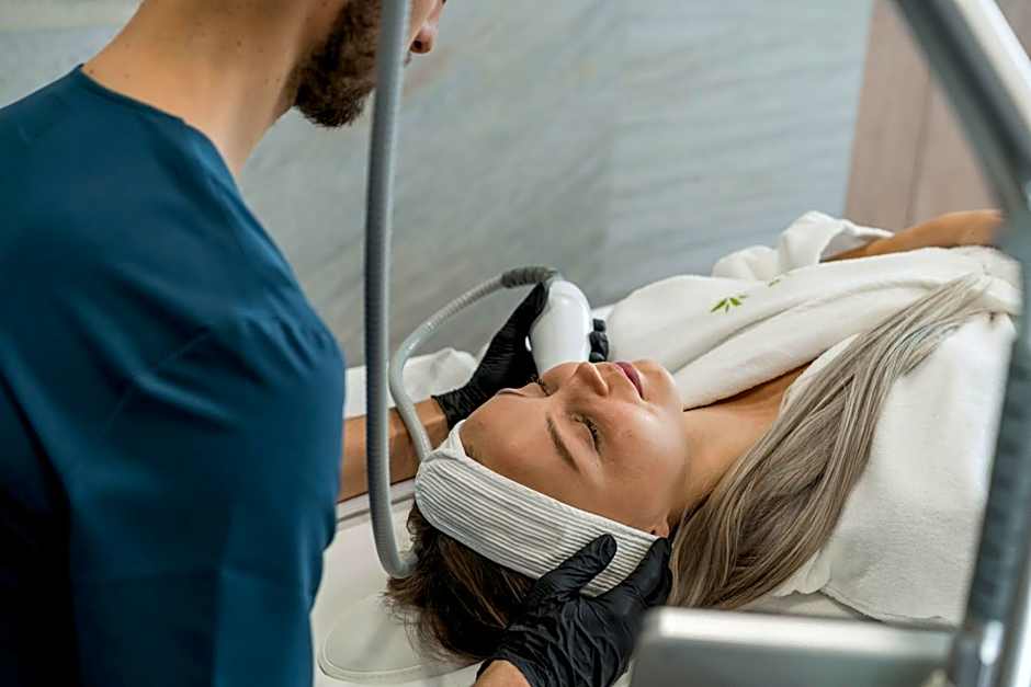 Aura Medical SPA Nałęczów