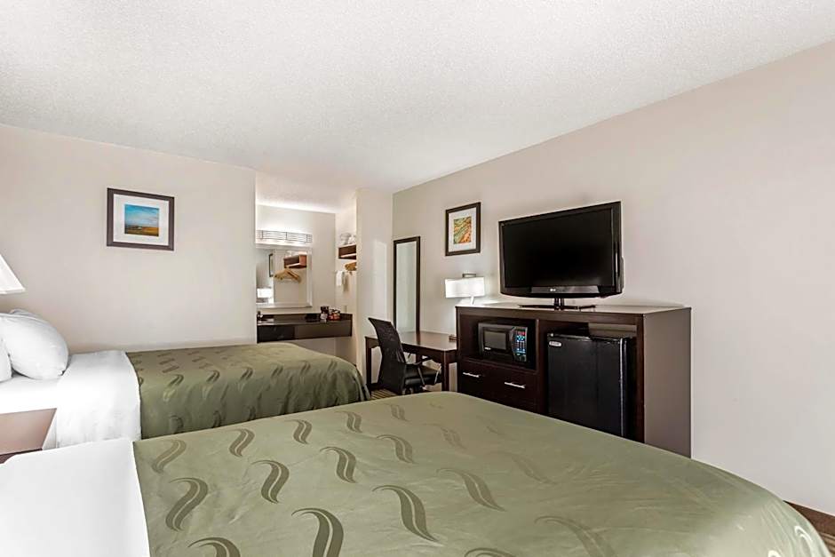 Photo 1 of 7 of 2 Double Beds
