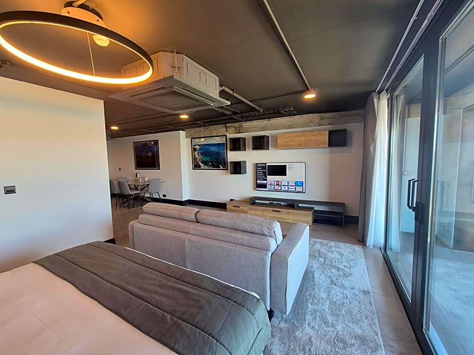 The Londoner Hotel Sliema