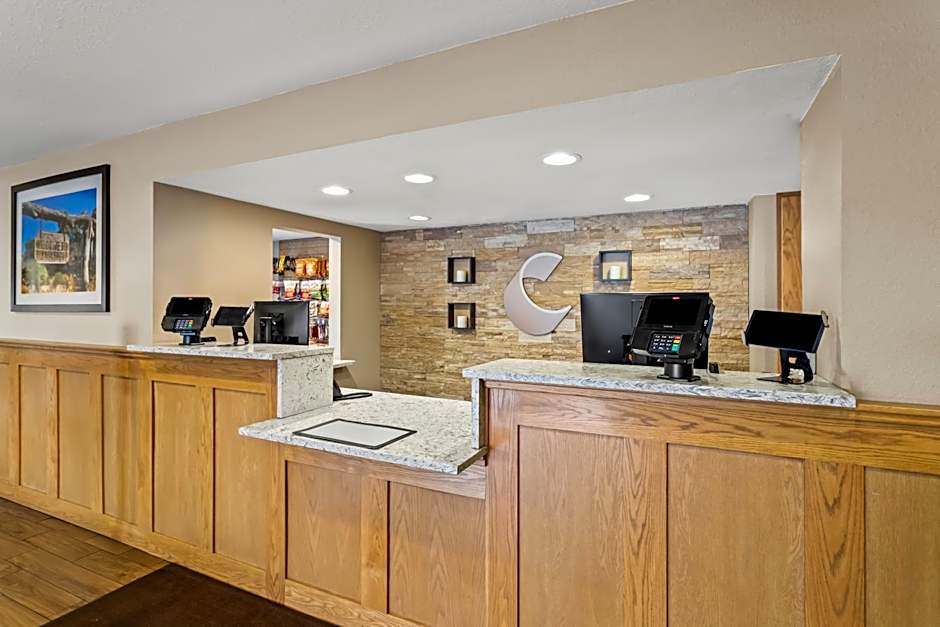 Comfort Inn & Suites Albuquerque Downtown – Albuquerque, NM