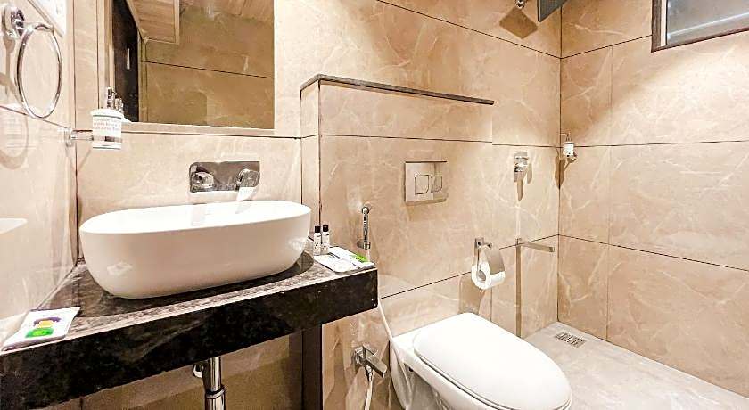 Treebo Serenity Inn, Koregaon Park