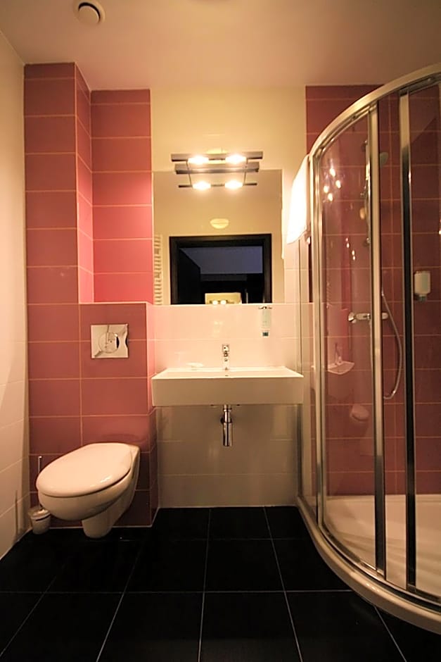Hotel Grafit