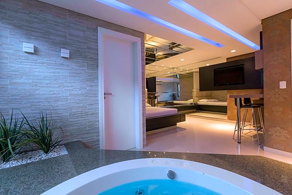 Poeme Motel by Drops