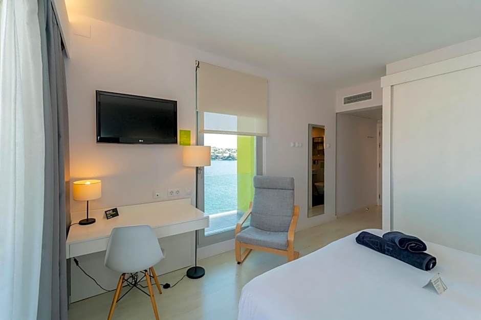 ARTIEM Carlos - Adults Only