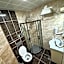 E5 PARK OTEL