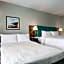 Hampton Inn & Suites by Hilton Kelowna Airport BC
