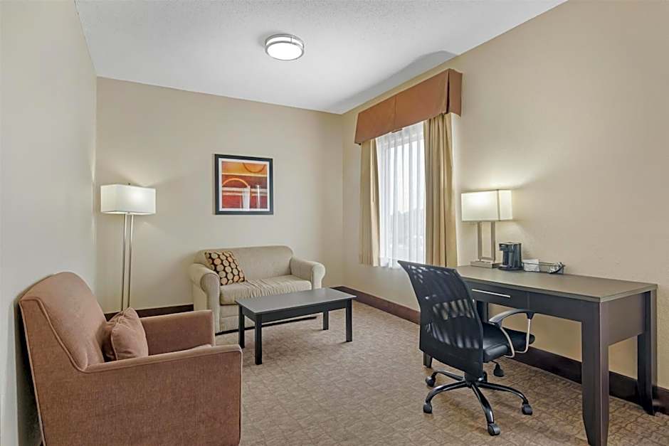 Best Western Teal Lake Inn