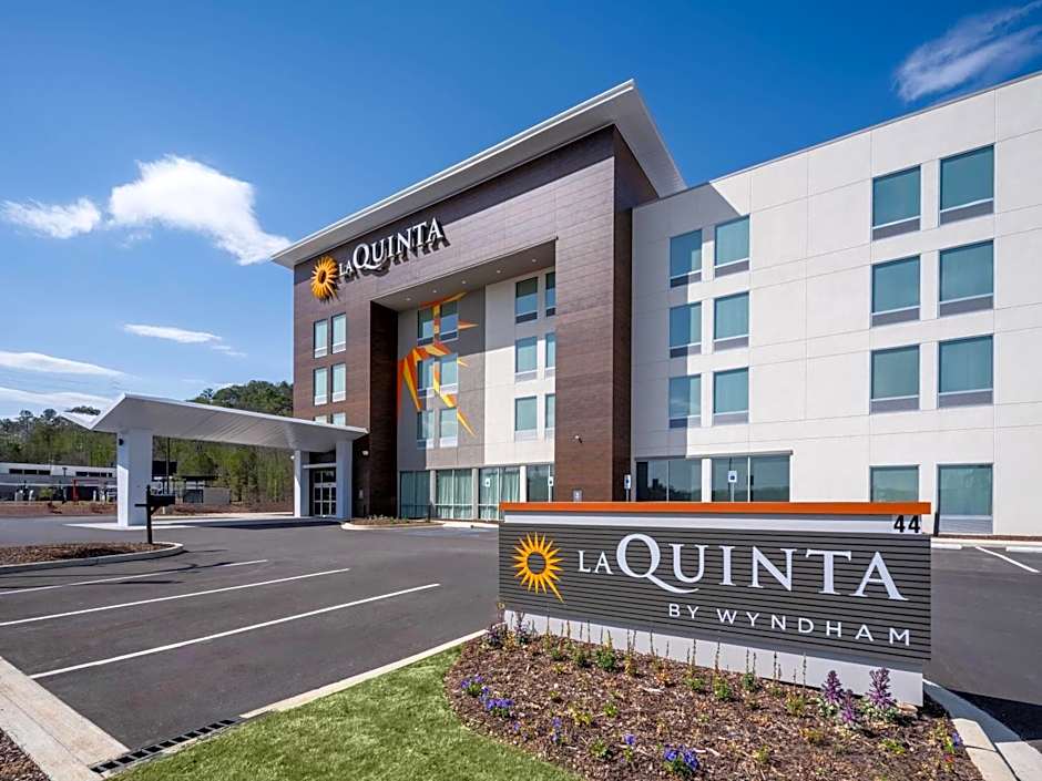 La Quinta by Wyndham Chelsea Birmingham