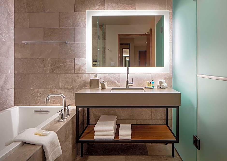 Hyatt Regency Lake Washington