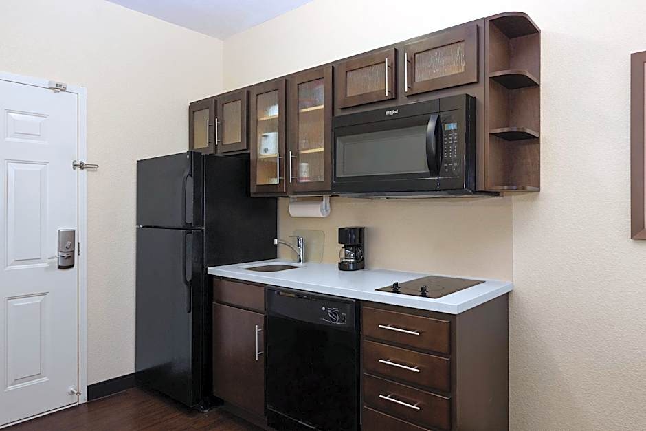 Candlewood Suites Bismarck By IHG