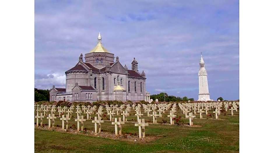 Appart'hôtel et chambres Lens
