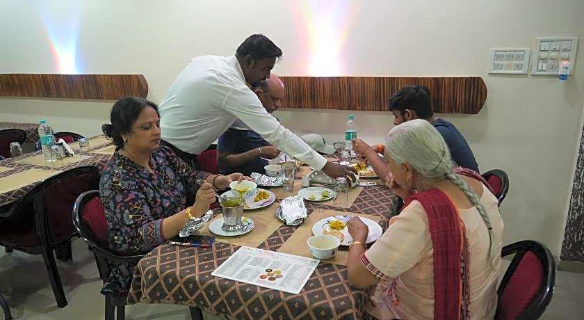 Hotel Avon International