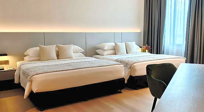 Premiere Hotel