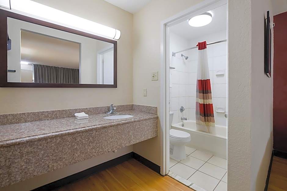 Horizon Inn & Suites