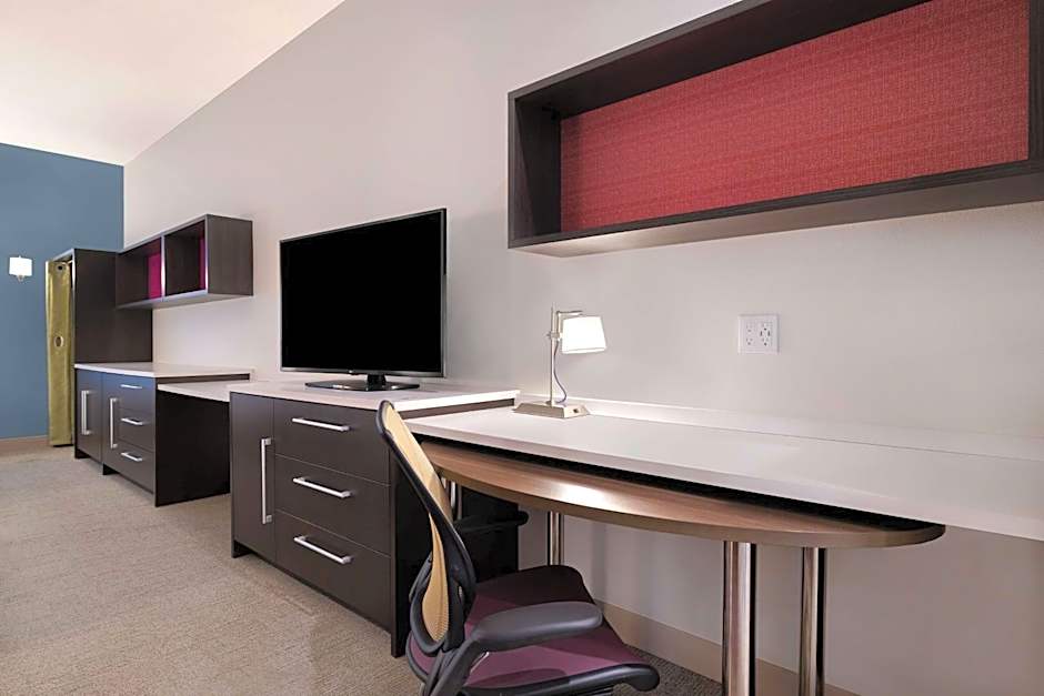 Home2 Suites by Hilton Redding