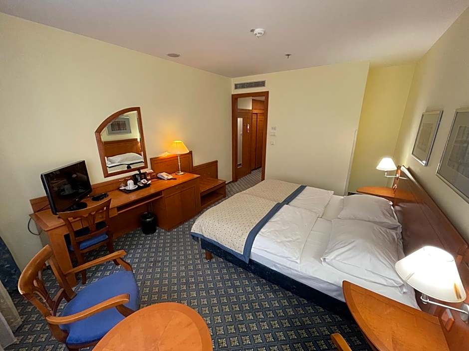 Ramada Prague City Center