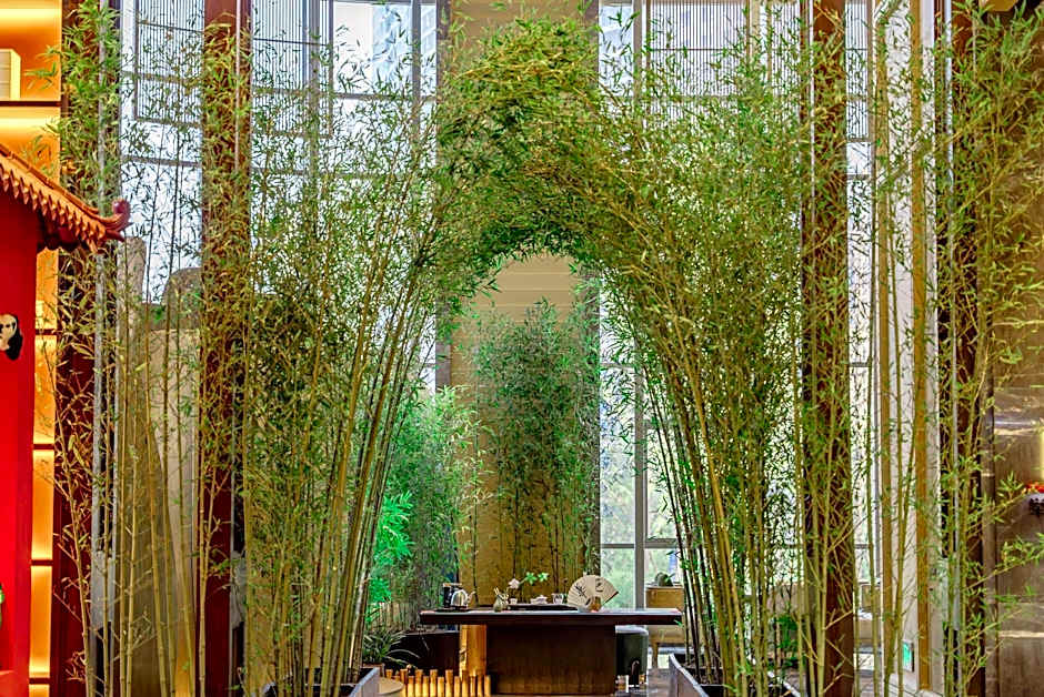 HUALUXE Yibin By IHG