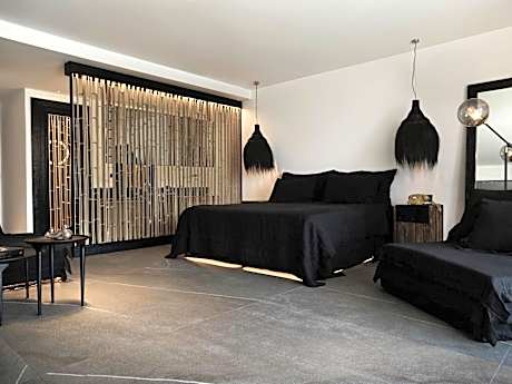 The O! Suite Private Pool