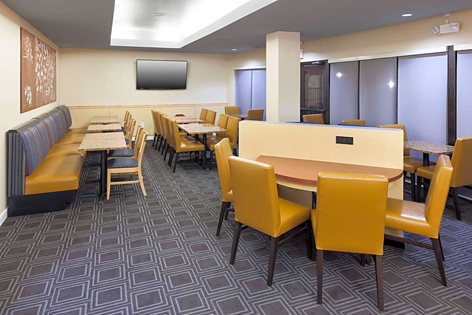 TownePlace Suites by Marriott Columbia Southeast/Fort Jackson