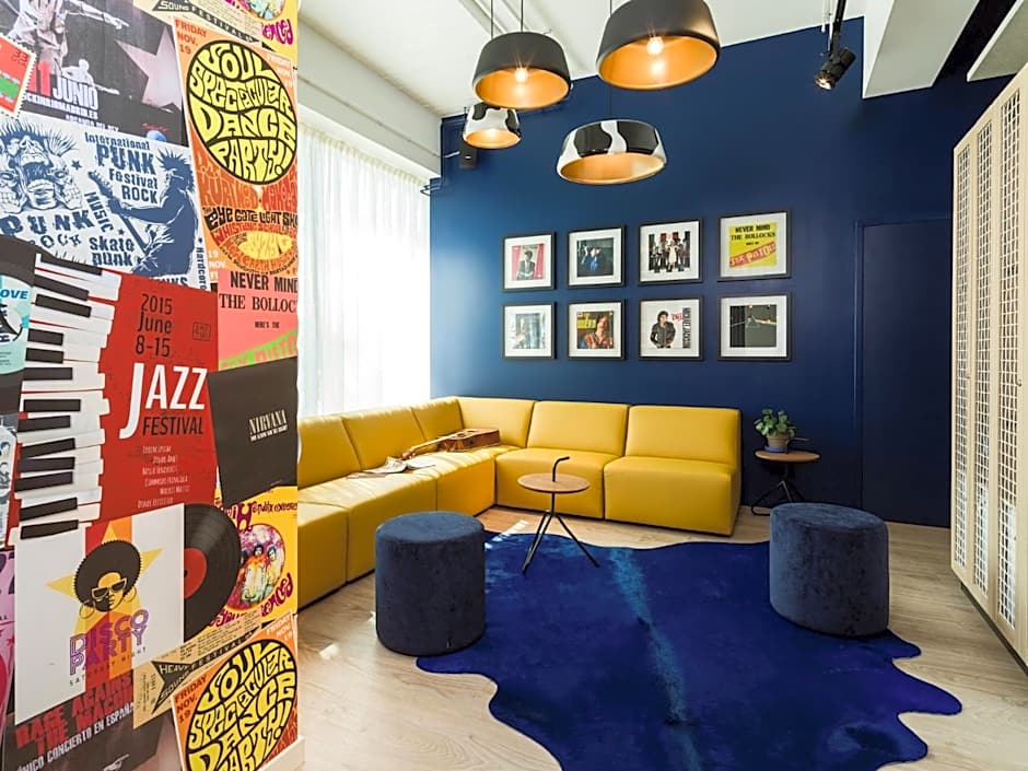 Holiday Inn - the niu, Dairy Haarlem By IHG