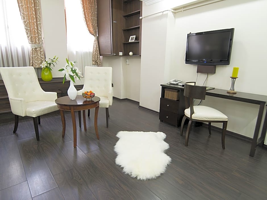 Cumbali Luxury Boutique Hotel