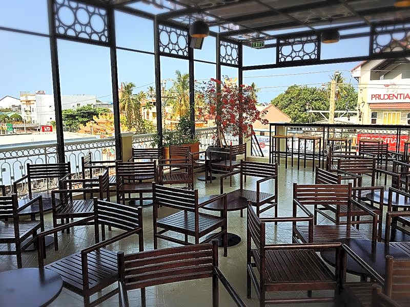 Alanis Lodge Phu Quoc