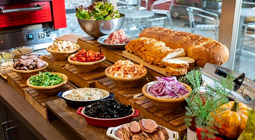 The BREAKFAST HOTEL Fukuoka Tenjin 