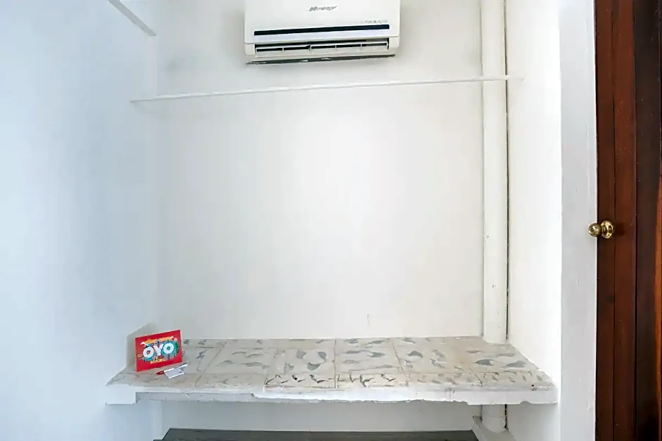 OYO Mi Hotel