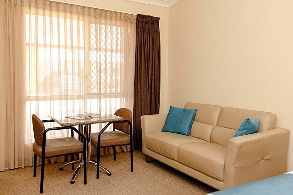 Roma Explorers Inn