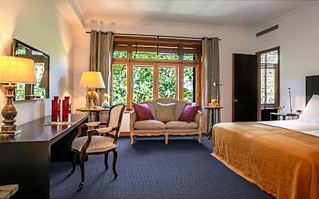 Large Double Room