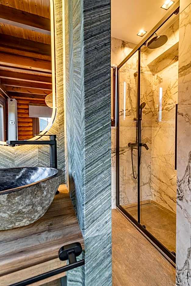 Evritos Villas & Suites with pool