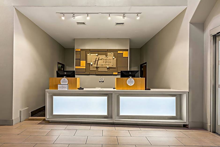 Holiday Inn Express Hotel and Suites Okmulgee By IHG