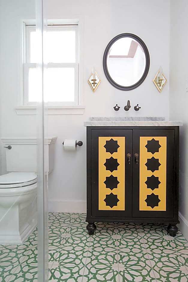 Casa Laguna Hotel & Spa