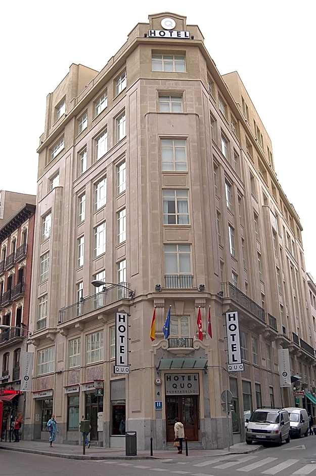 Quatro Puerta Del Sol